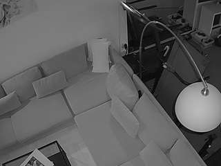 voyeurcam-julmodels-living-7 webcam