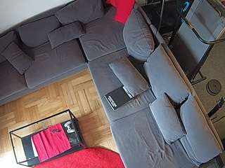 voyeurcam-julmodels-living-7 webcam