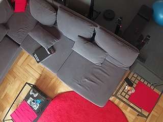 voyeurcam-julmodels-living-7 webcam