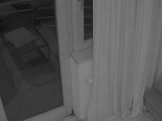 voyeurcam-julmodels-living-7 webcam