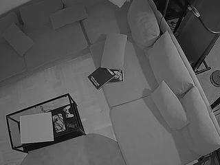 voyeurcam-julmodels-living-7 webcam