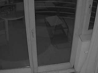 voyeurcam-julmodels-living-7 webcam