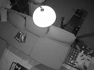 voyeurcam-julmodels-living-7 webcam