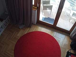 voyeurcam-julmodels-living-7 webcam