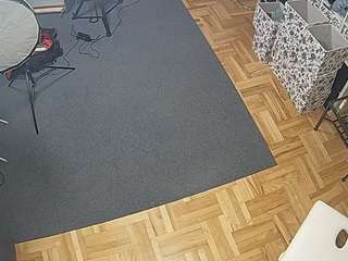 voyeurcam-julmodels-living-7 webcam