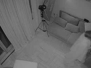 voyeurcam-julmodels-living-7 webcam
