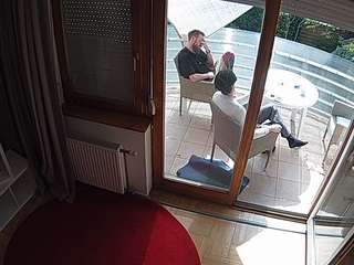 voyeurcam-julmodels-living-7 webcam