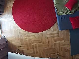voyeurcam-julmodels-living-7