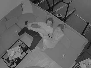 voyeurcam-julmodels-living-7