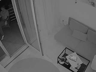 voyeurcam-julmodels-living-7
