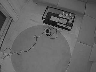 voyeurcam-julmodels-living-7