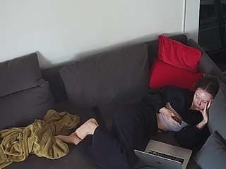 voyeurcam-julmodels-living-7