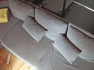 voyeurcam-julmodels-living-7