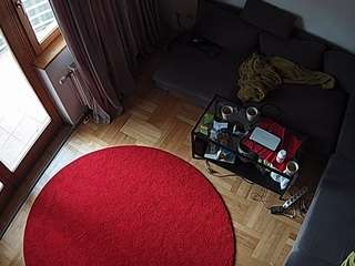 voyeurcam-julmodels-living-7