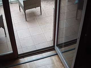 voyeurcam-julmodels-living-7