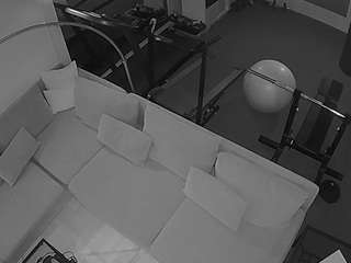 voyeurcam-julmodels-living-7