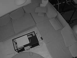 voyeurcam-julmodels-living-7