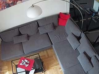 voyeurcam-julmodels-living-7