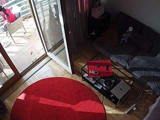 voyeurcam-julmodels-living-7