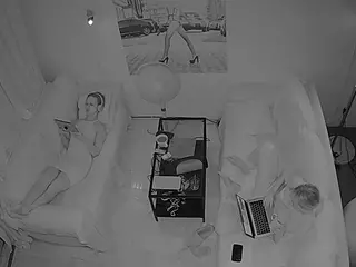 Julmodels Living-7's Live Sex Cam Show