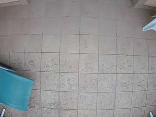 Dit model is nu live. voyeurcam-julmodels-loggia-1