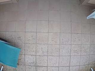 Dit model is nu live. voyeurcam-julmodels-loggia-1