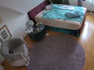 Naked Blonde Models camsoda voyeurcam-julmodels-whitebed-1