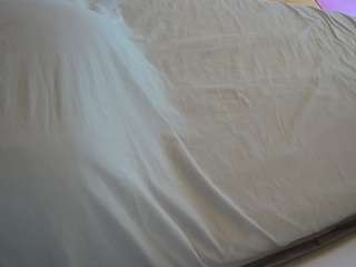 Ebony Cam Model camsoda voyeurcam-julmodels-whitebed-1