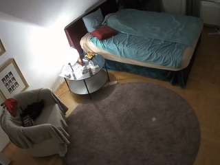 Cam2cam Models camsoda voyeurcam-julmodels-whitebed-1