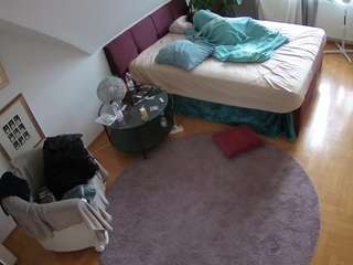 Julmodels Cam camsoda voyeurcam-julmodels-whitebed-1