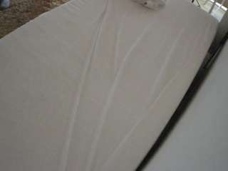 voyeurcam-julmodels-whitebed-1