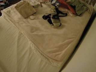 voyeurcam-julmodels-whitebed-1
