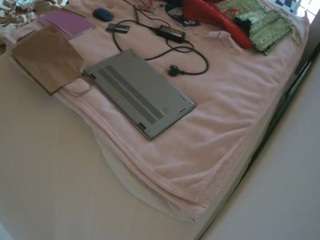 voyeurcam-julmodels-whitebed-1 webcam model