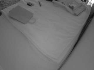 voyeurcam-julmod... Live Webcam on CamSoda