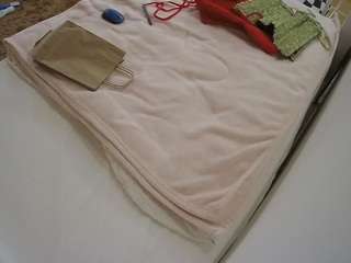 voyeurcam-julmodels-whitebed-1