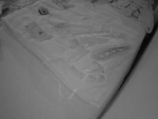 voyeurcam-julmodels-whitebed-1