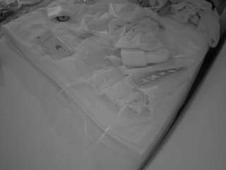 voyeurcam-julmodels-whitebed-1 camsoda