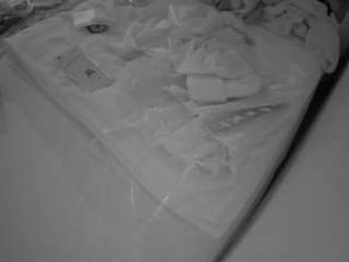 voyeurcam-julmodels-whitebed-1 camsoda