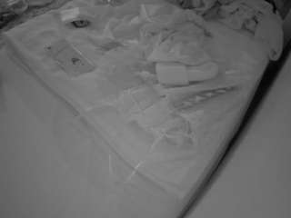 voyeurcam-julmodels-whitebed-1