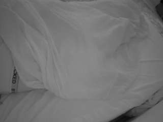 Live Sex Chat with Julmodels Bedroom-C1 (@voyeurcam-julmodels-whitebed-1)