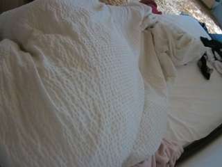 voyeurcam-julmodels-whitebed-1 webcam model