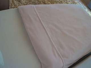 voyeurcam-julmodels-whitebed-1