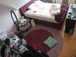 le modèle voyeurcam-julmodels-whitebed-1 est en webcam porno dans un show sur le site camsoda, il possède les tags suivants: average,black hair,flash,hidden,hidden cam,julmodels-house,no drinking,no smoking,pov,sex,sexwebcam,voyeur,hd