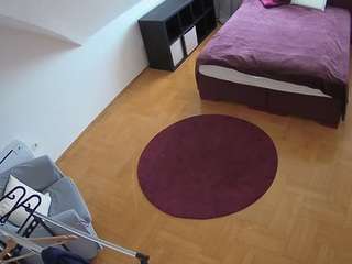 le modèle voyeurcam-julmodels-whitebed-1 est en webcam porno dans un show sur le site camsoda, il possède les tags suivants: average,black hair,flash,hidden,hidden cam,julmodels-house,no drinking,no smoking,pov,sex,sexwebcam,voyeur,hd
