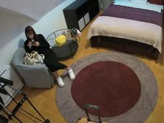 โมเดลนี้กำลังถ่ายทอดสดอยู่. voyeurcam-julmodels-whitebed-1