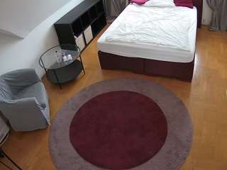 โมเดลนี้กำลังถ่ายทอดสดอยู่. voyeurcam-julmodels-whitebed-1