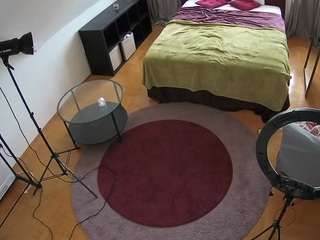 Julmodels Bedroom-C1 live cam — average, black hair, flash