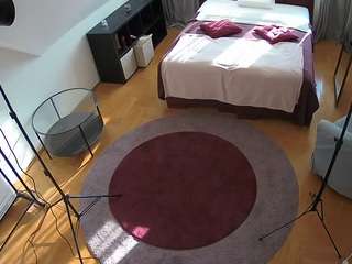 Julmodels Bedroom-C1 live webcam show