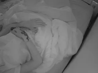 Julmodels Bedroom-C1's Live Sex Cam Show