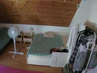 voyeurcam-julmodels-whitebed-2 Cam To Cam Models camsoda